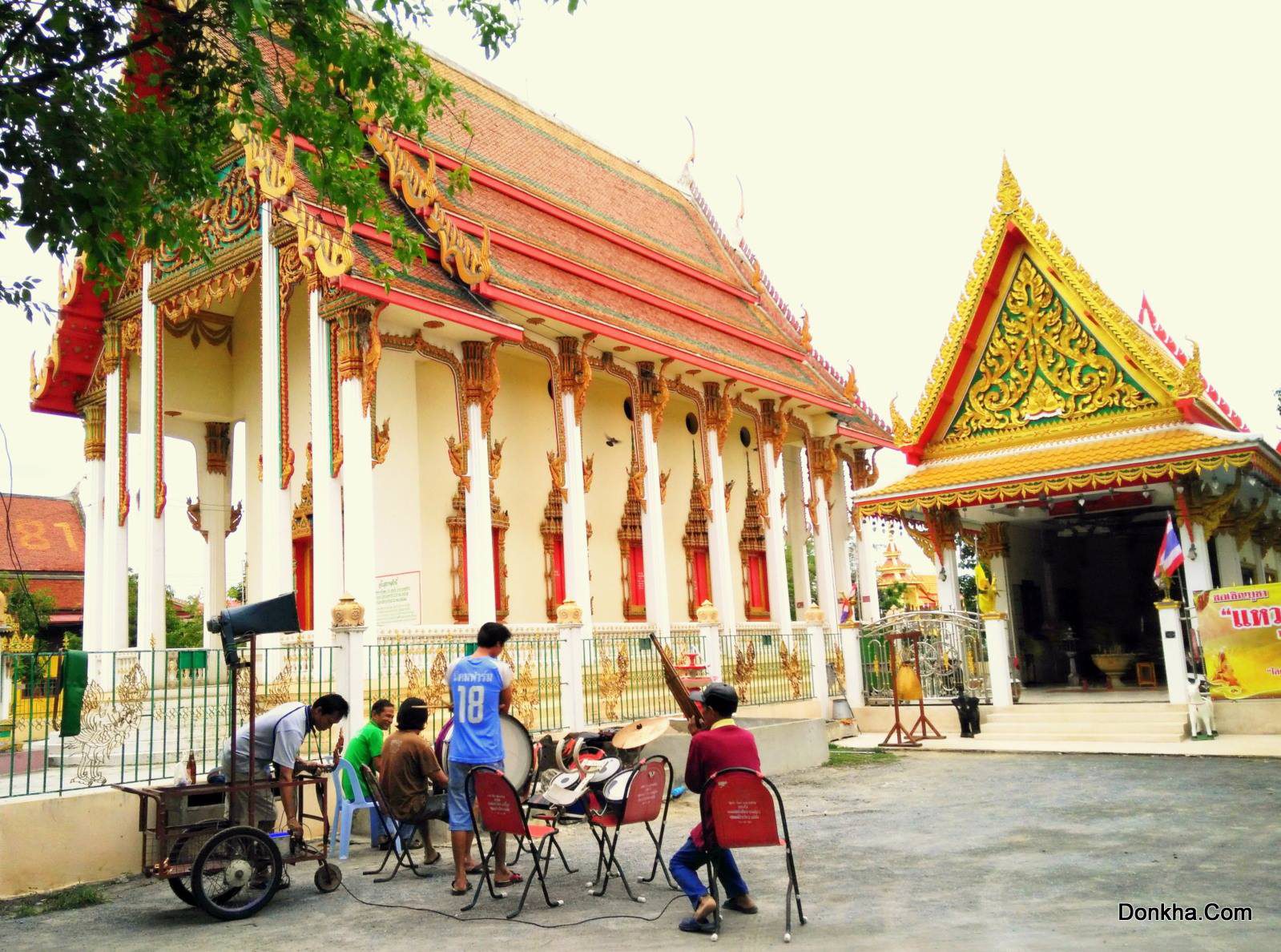 วัดโภคาราม บ้านดอนคา มุมมองกว้าง